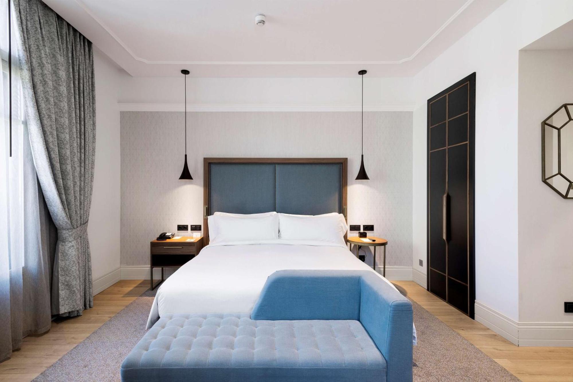 Doubletree By Hilton Madrid-Prado Hotel Exterior foto