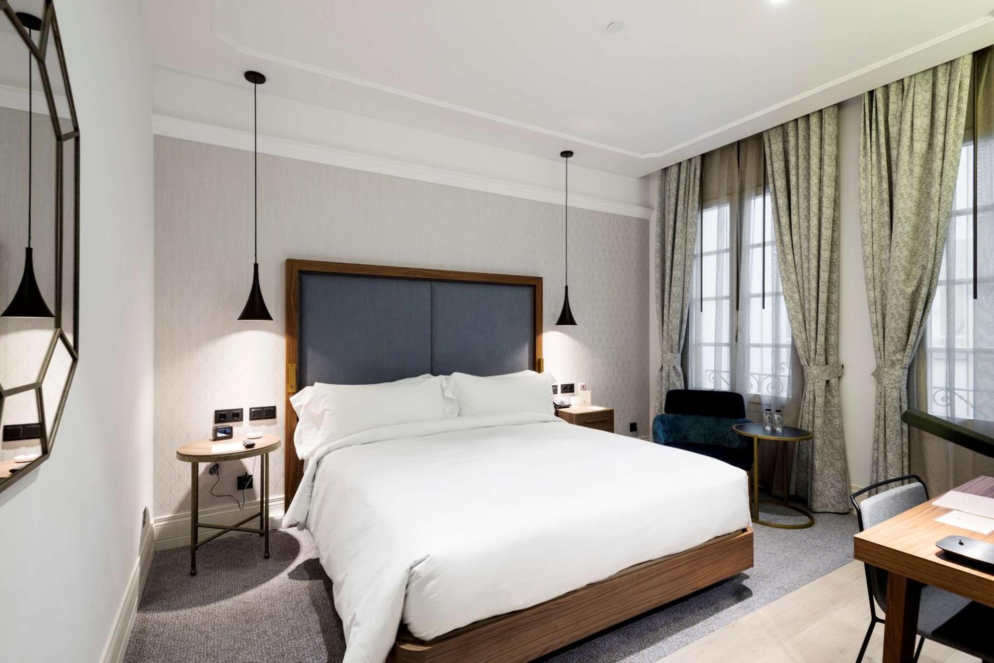 Doubletree By Hilton Madrid-Prado Hotel Exterior foto