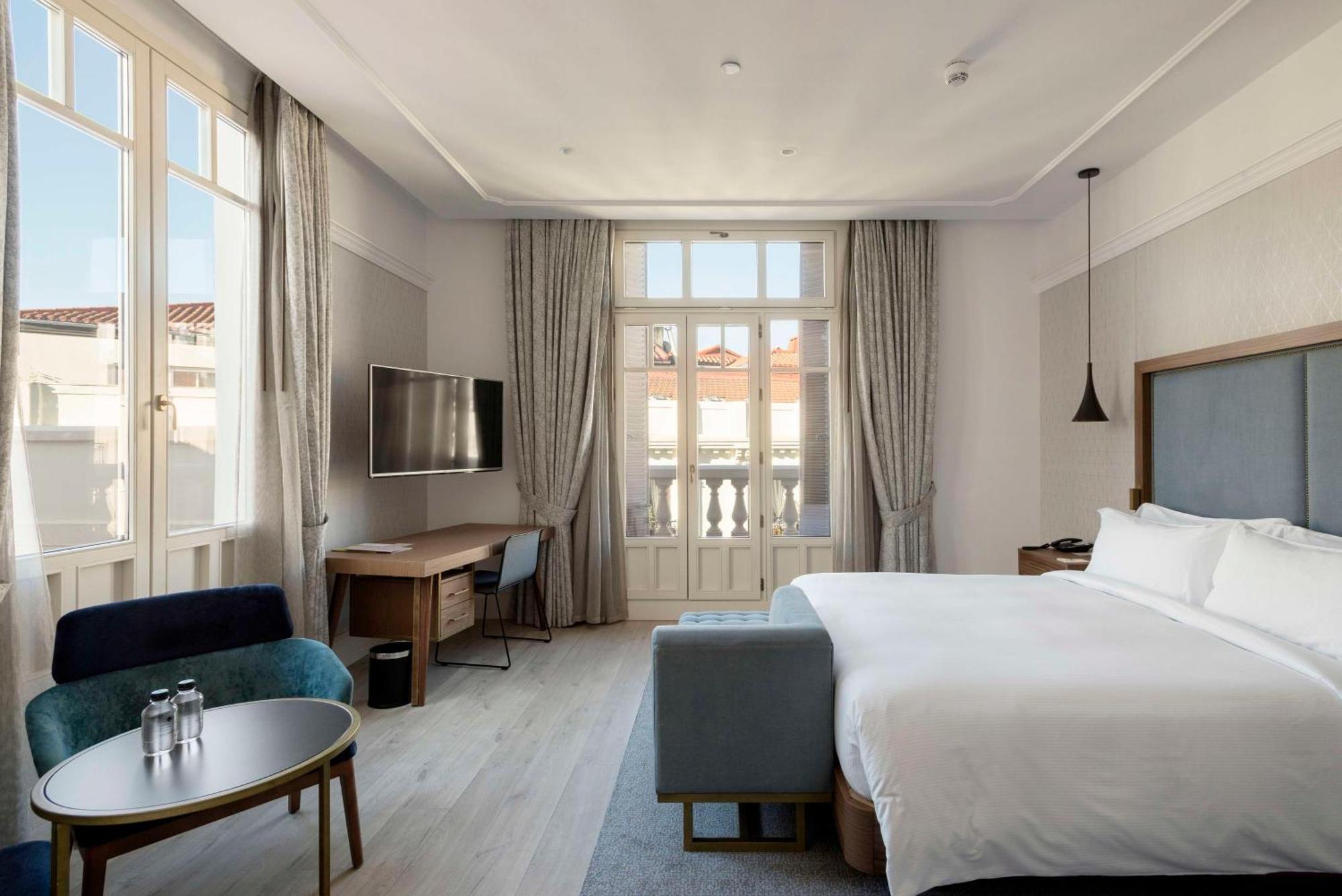 Doubletree By Hilton Madrid-Prado Hotel Exterior foto